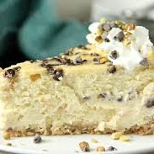 Cannoli Cheesecake.